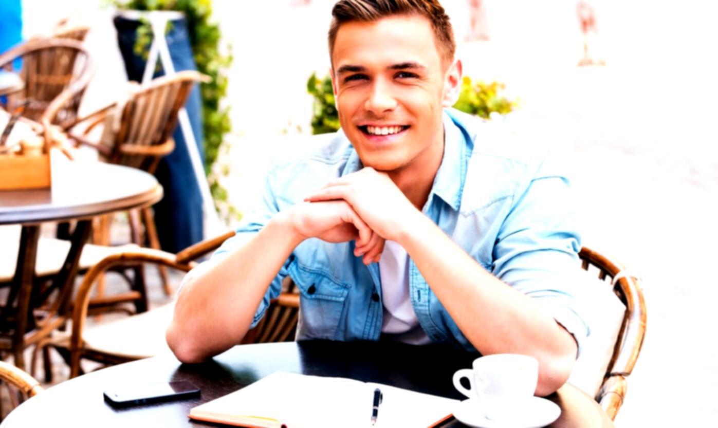 Investment education learning environment with real market analysis tools